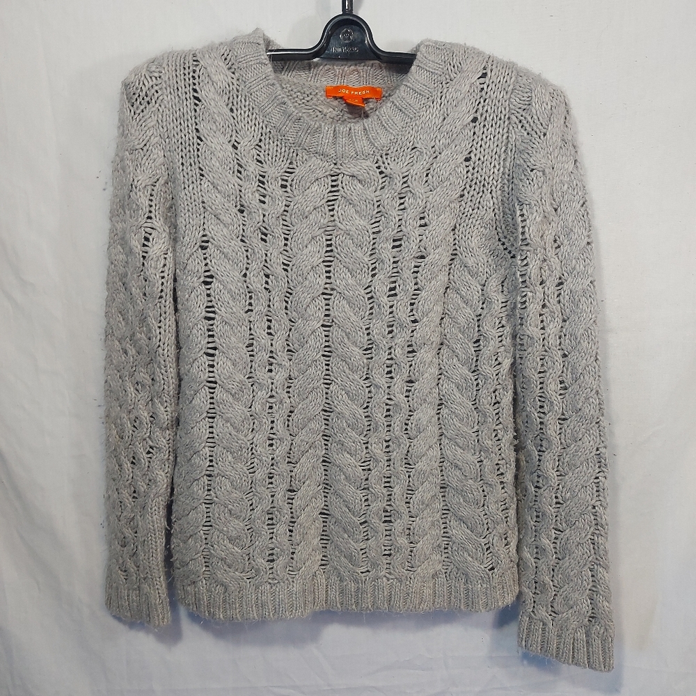Joe Fresh Womens Gray Knit Crew Neck Sweater, Small